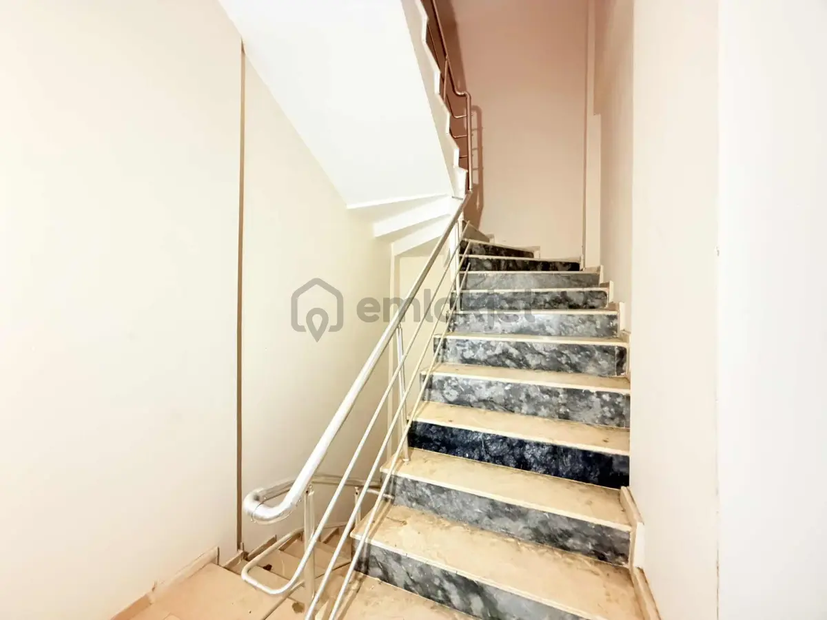 İsabeylide Kiralık Eşyalı 1+1 Daire - 16