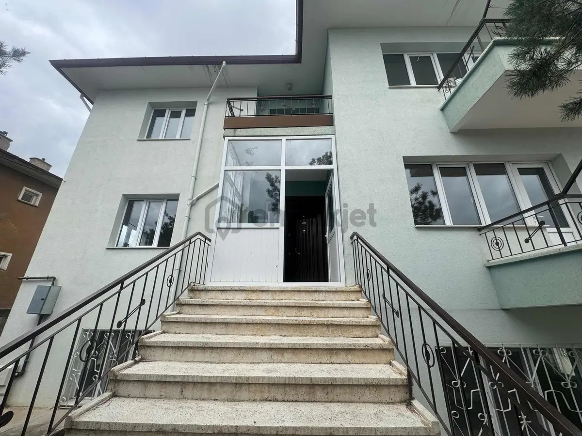 Remax Dem'den Yeni Mahallede 627 M² 3 Kat İmarlı Arsa - 13