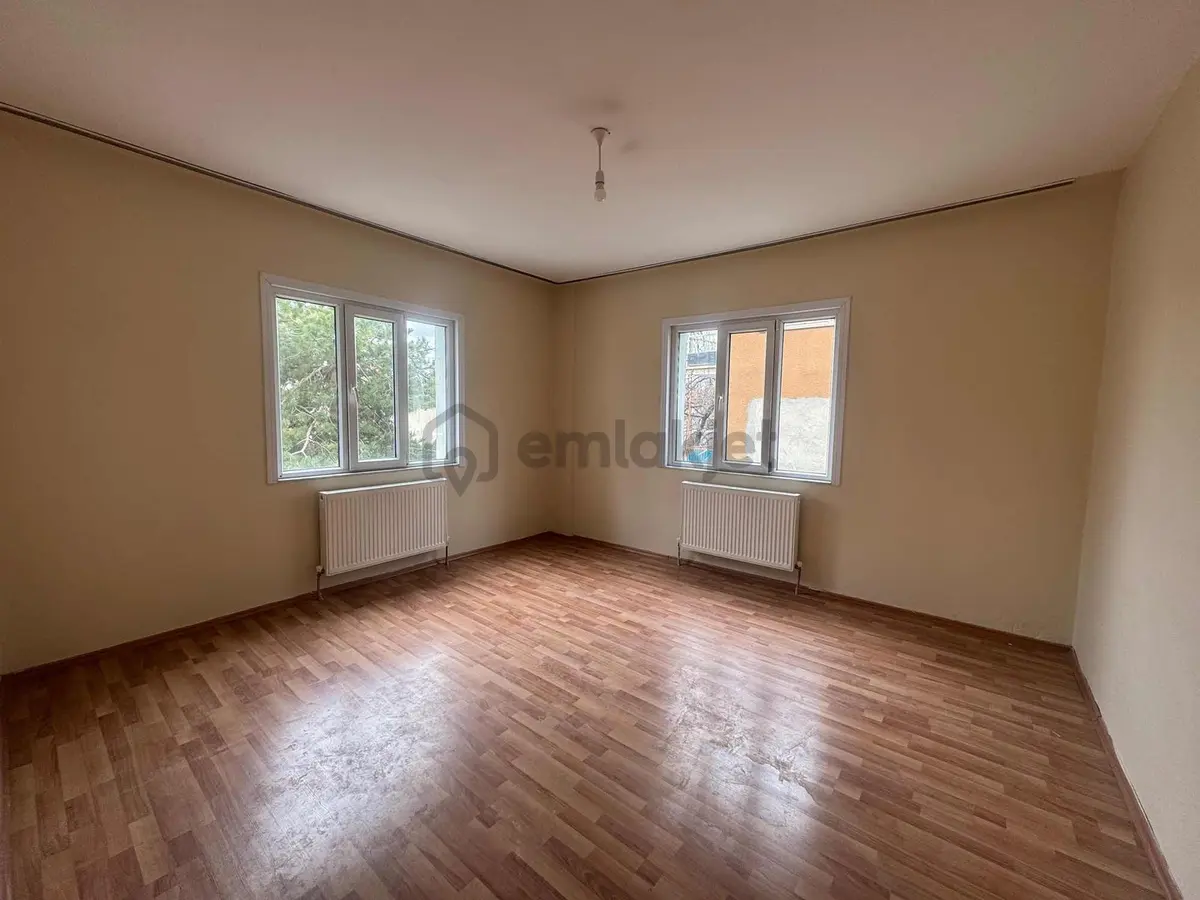 Remax Dem'den Yeni Mahallede 627 M² 3 Kat İmarlı Arsa - 12