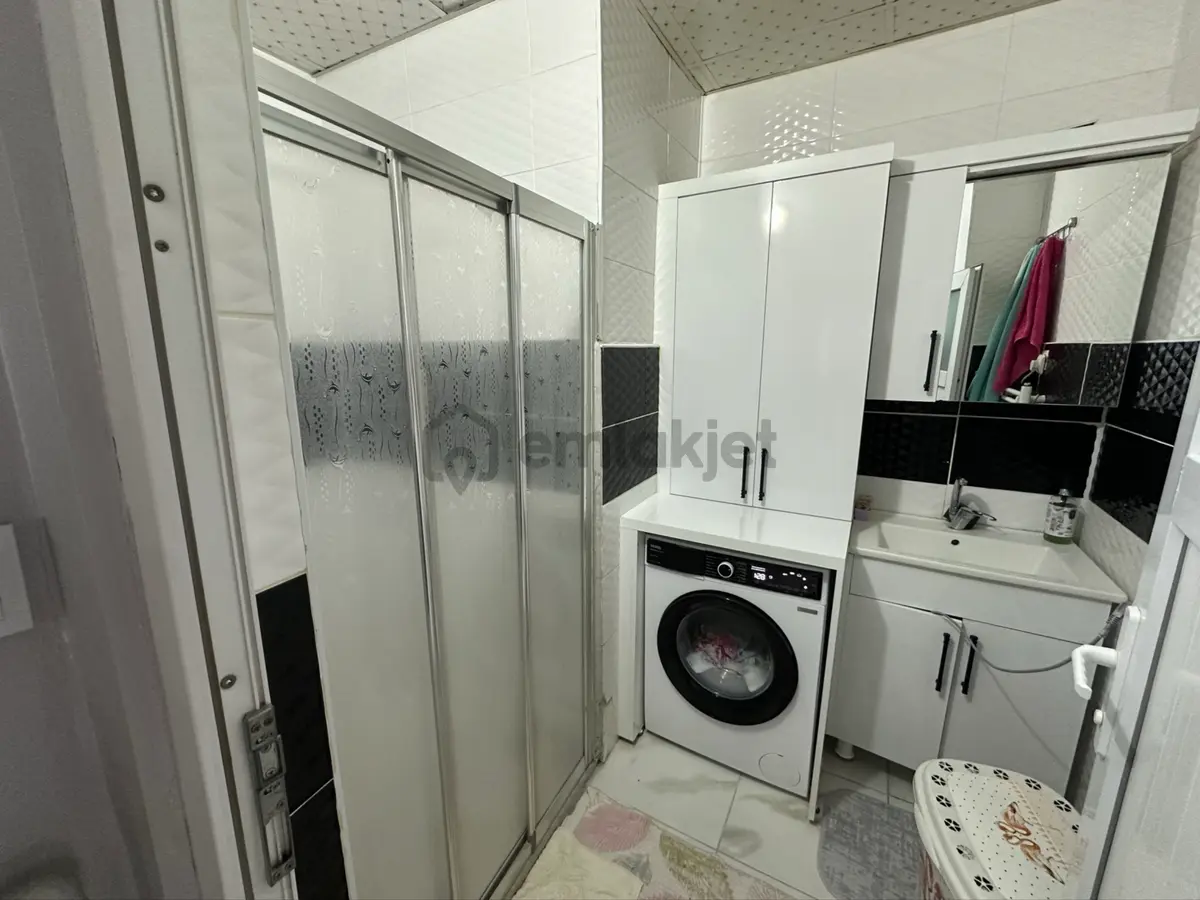 İçi Full Yapılı Satılık Daire - 4