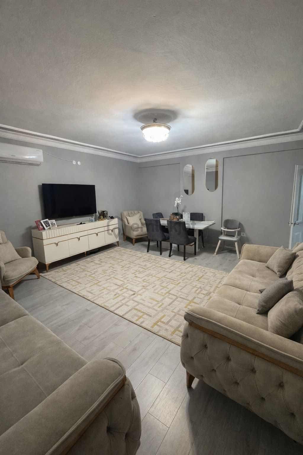 Belediye Karşısı Doğalgazlı Asansörlü Site İçinde 3+1 Daire - 3