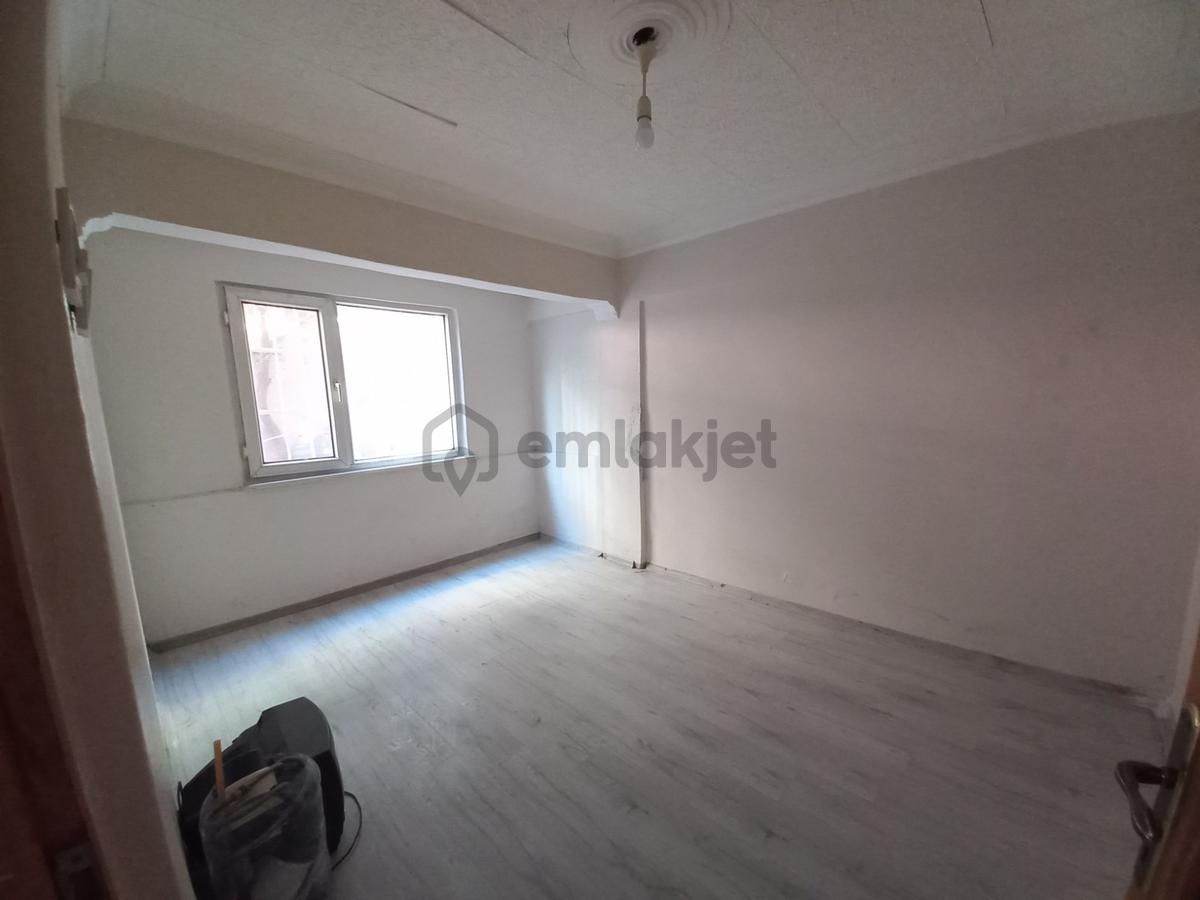 Şeref Emlaktan Satılık Bahçe Katı Daire - 10