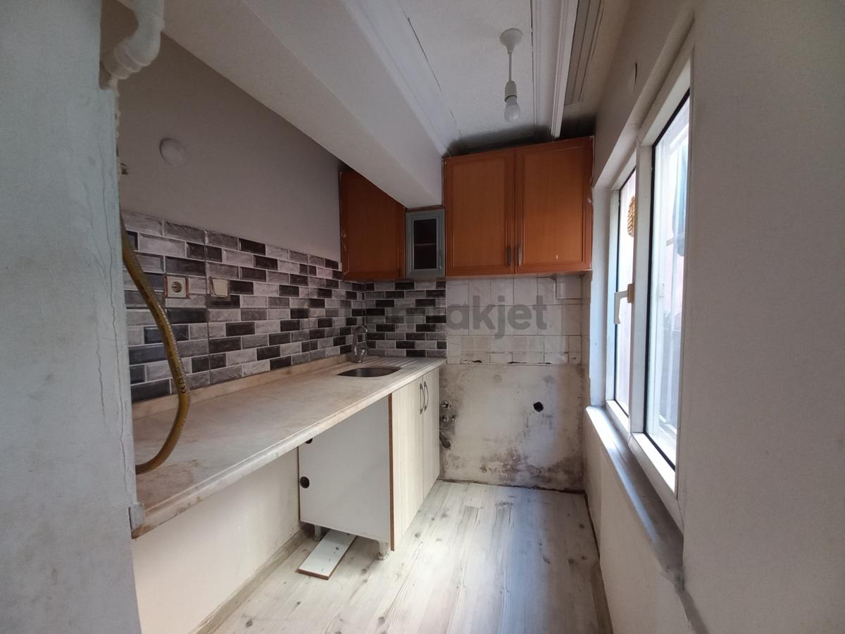 Şeref Emlaktan Satılık Bahçe Katı Daire - 11
