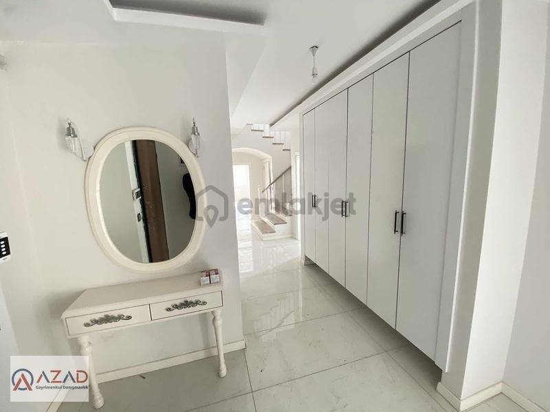 Azad-bahçeli Bulvarında Satılık 4+1 (220m2) Dubleks Daire - 26