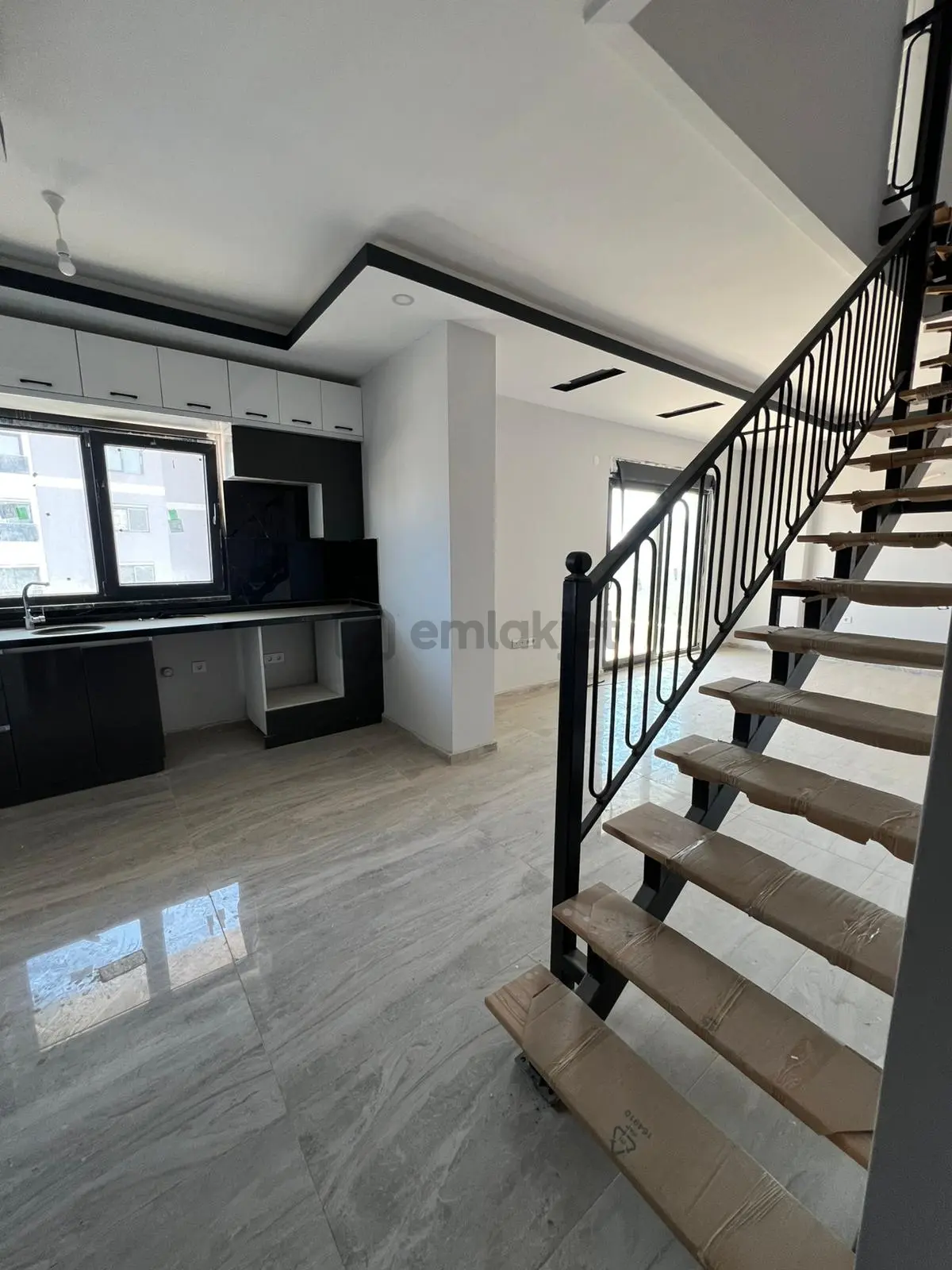 Ewax Property Satılık 2+1 Geniş Dubleks Daire - 27