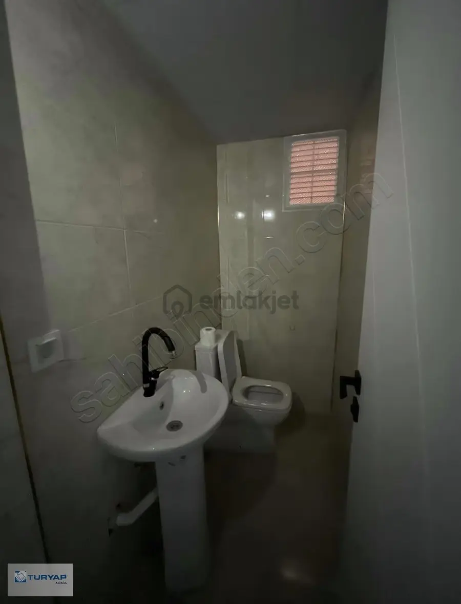 Teraslı Satılık 6+2 Dubleks Daire - 8