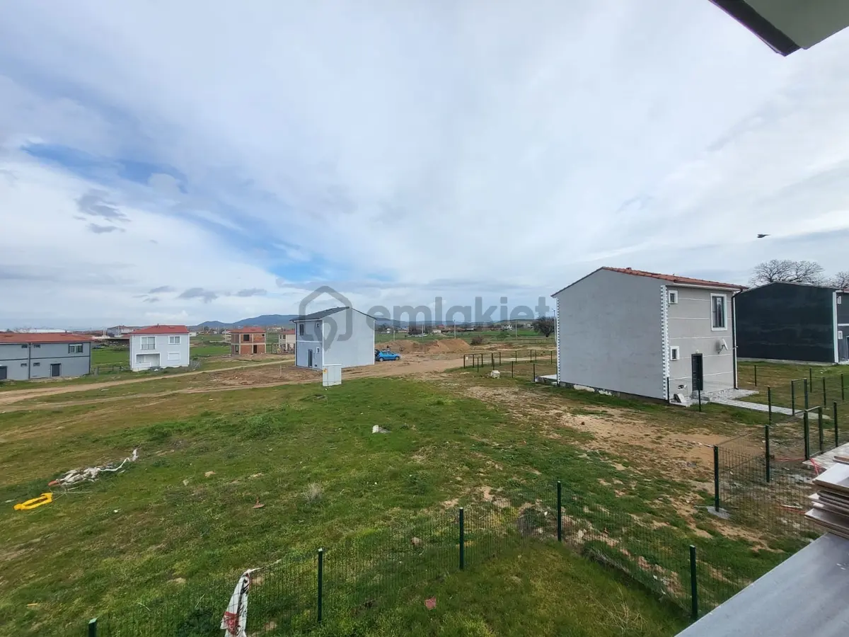 Enez Küçükevren Köyünde Satılık Villa Arsası - 14