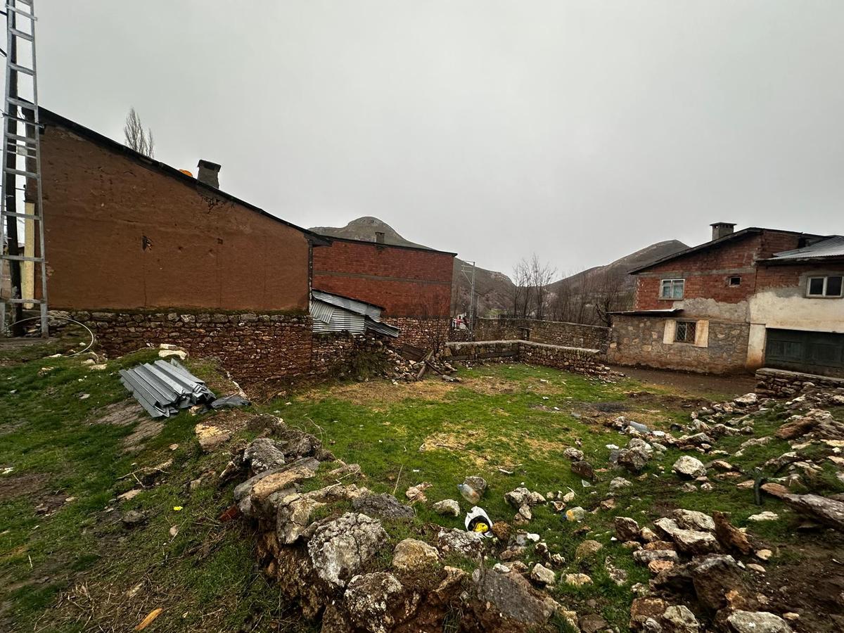 Sivas Hafik Sofular Köyünde Satılık Arsa - 8