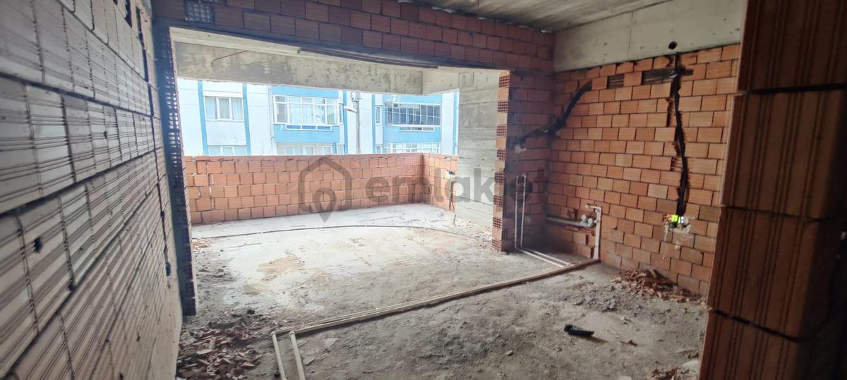 Sahibinden Sahibinden Kaba İnşaatı Bitmiş 4.5 Katlı Satılık Bina - 12
