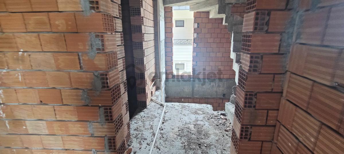 Sahibinden Sahibinden Kaba İnşaatı Bitmiş 4.5 Katlı Satılık Bina - 15