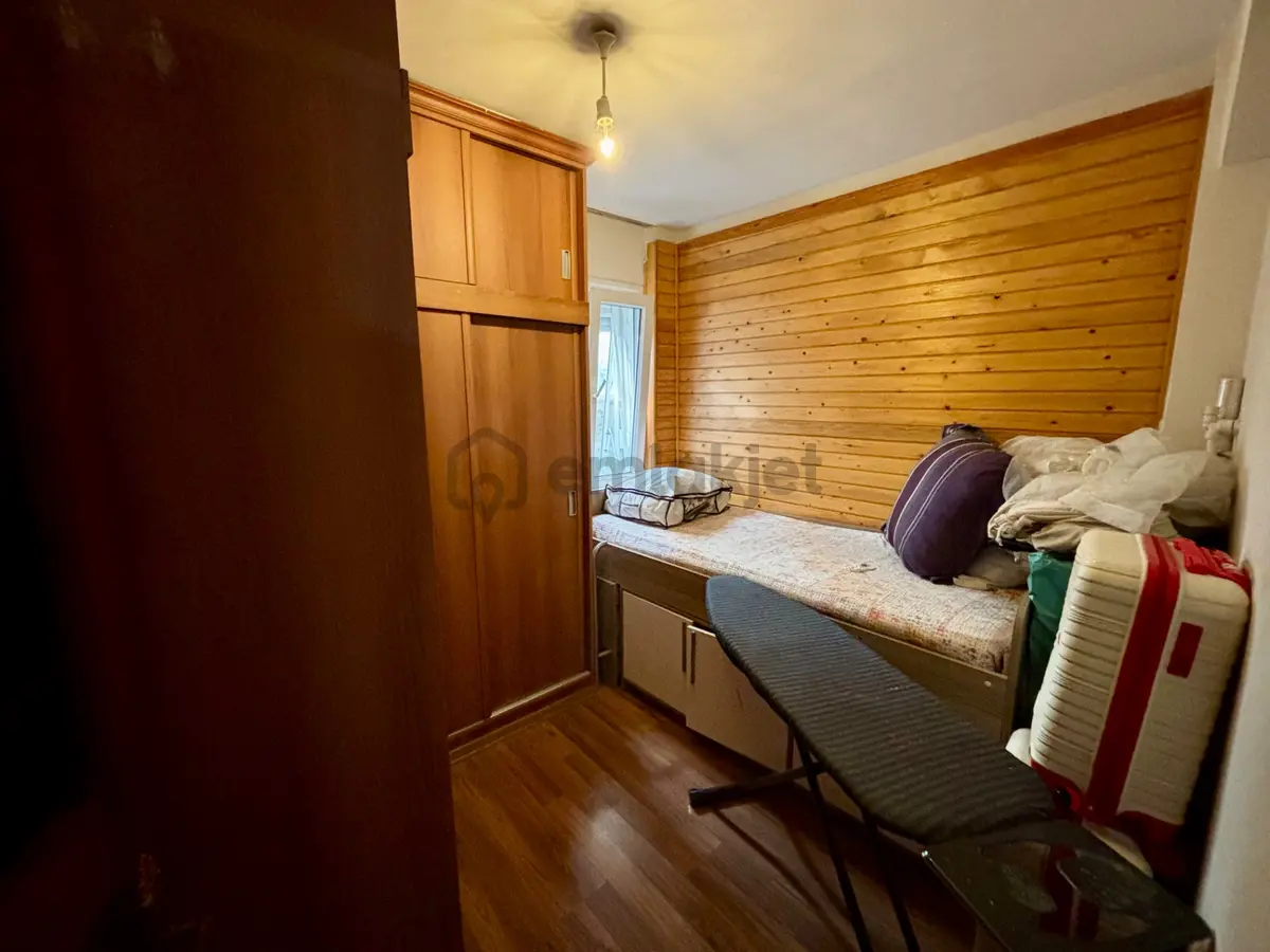 Limanreiste Köşe Konumda Komple Bina - 22