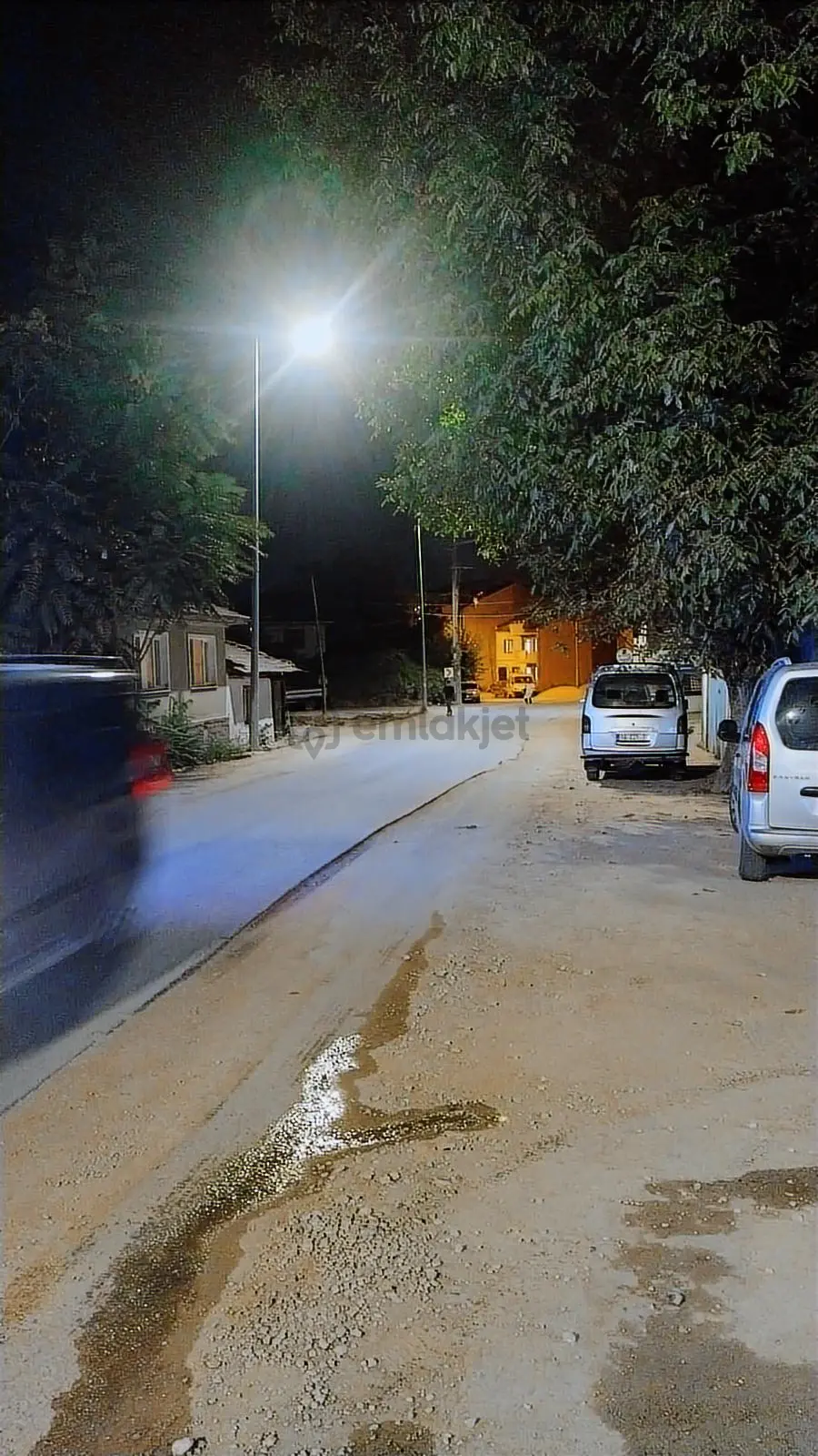 Arslan Emlak'tan İnegöl Cerrahta Satılık 160m² İş Yeri - 3