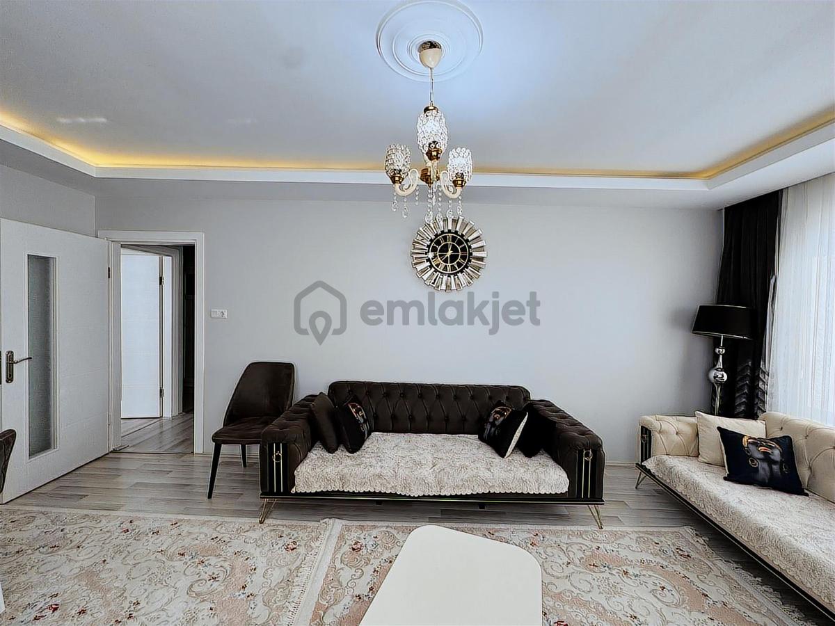 İnegöl Süleymaniyede Satılık 4+1 Dublex Daire - 2