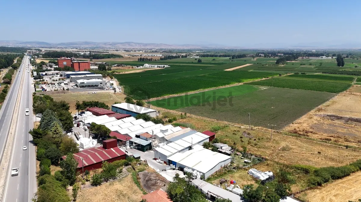 İzmir Yolu Üzerinde 8.746 M² Üretim Tesisi / Fabrika - 11