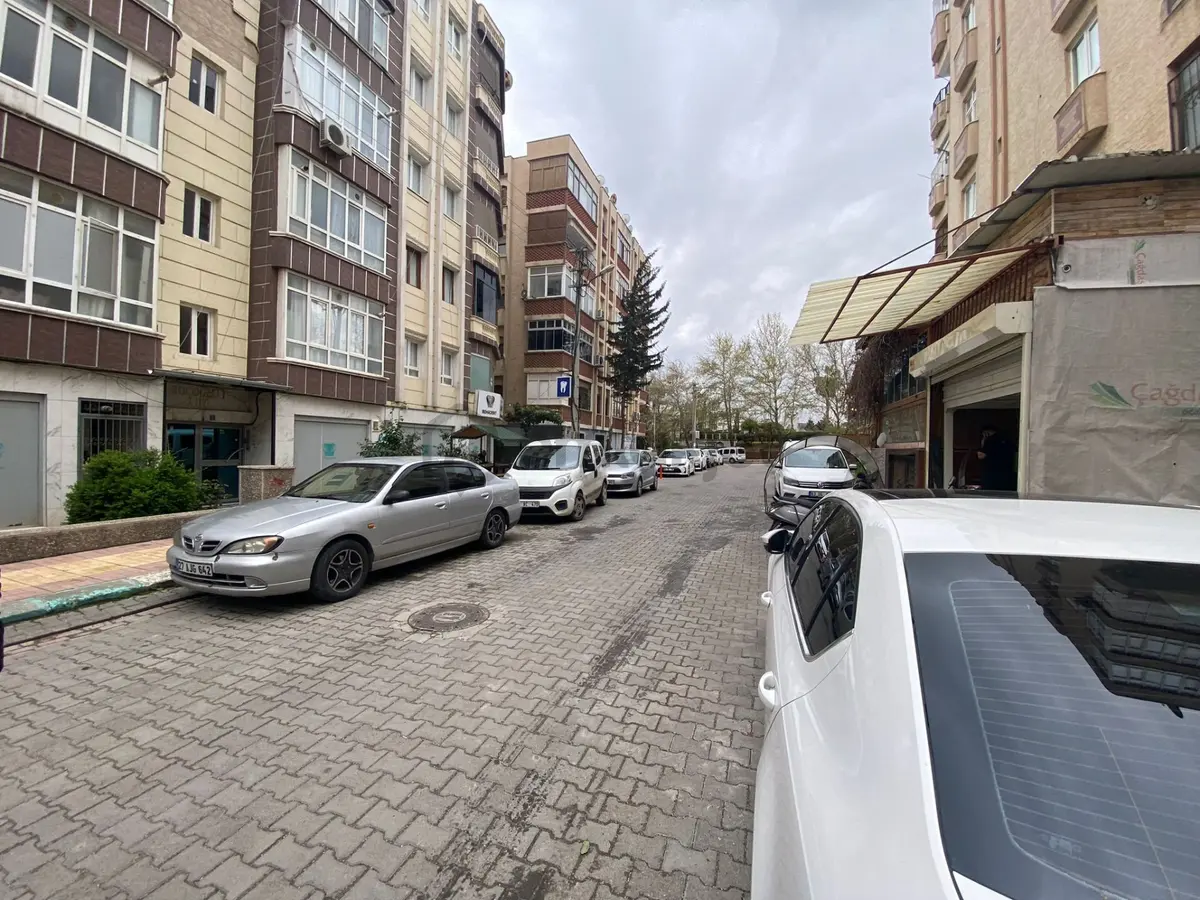Yüksel Emlak'tan Vali Konağı Civarı Satılık İşyeri - 9