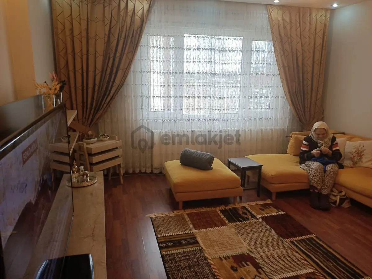 Kagıthane Celıktepede 3+1 Satılık Daire - 12