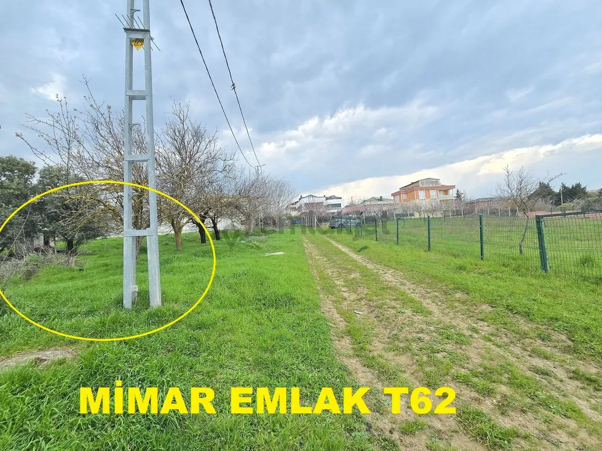 Satılık Deniz Manzaralı Villa Arsası 349m2 - 15