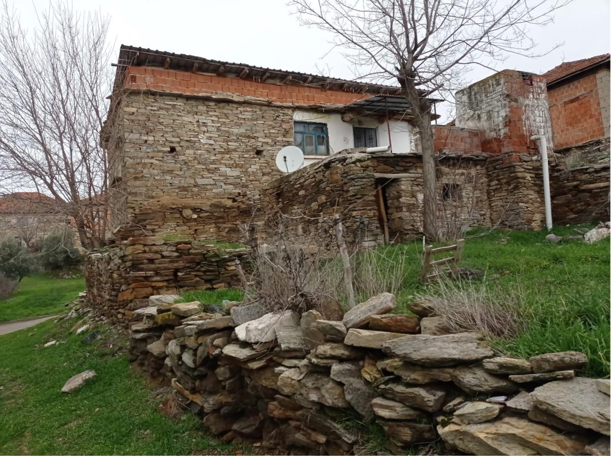 Sahibinden Taş Yapı Köy Evi Ve Bahçesi - 22