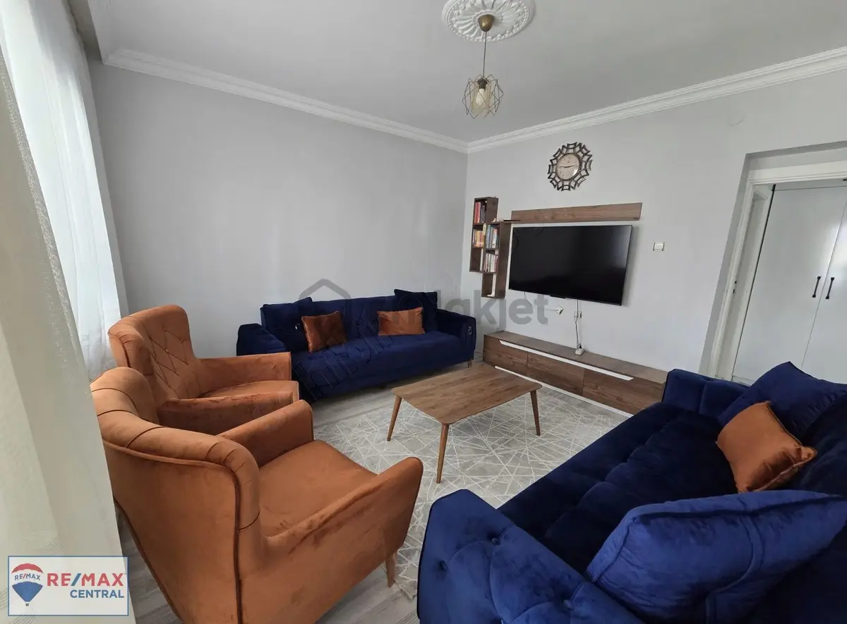 Re/max Central'den Karşıyakada Müstakil Ev - 12