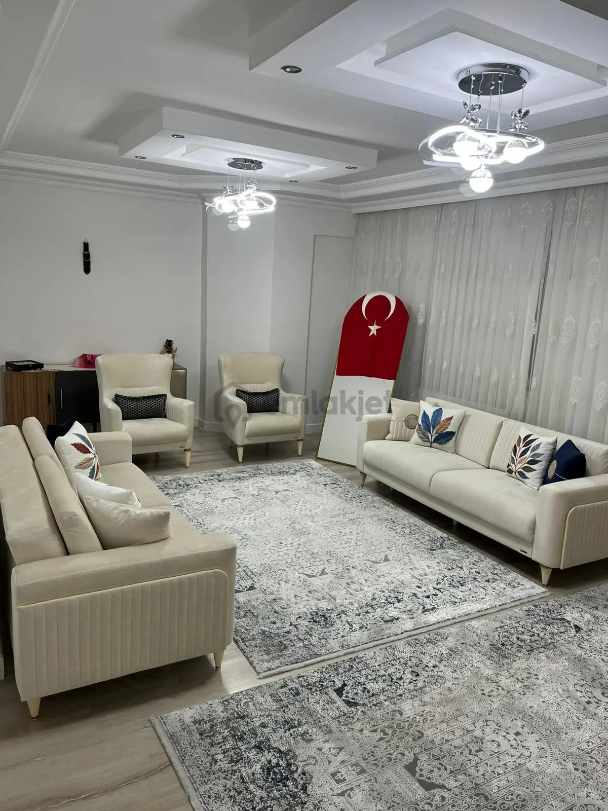 Yıldızkent'de 4+1 Ebeveyn Banyolu Satılık Daire - 15