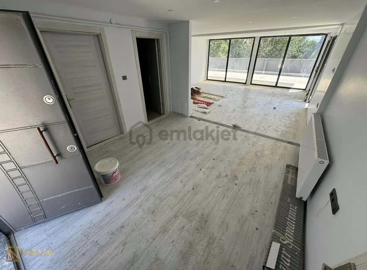 Serdivan Arabacıalanı Mah. Satılık 110 M2 Teraslı Ofis - 5