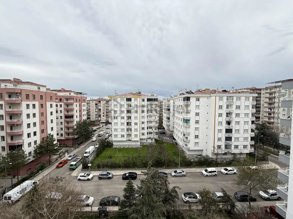 Kayapınar Bld Yanı Satılık 3+1 Daire - 16
