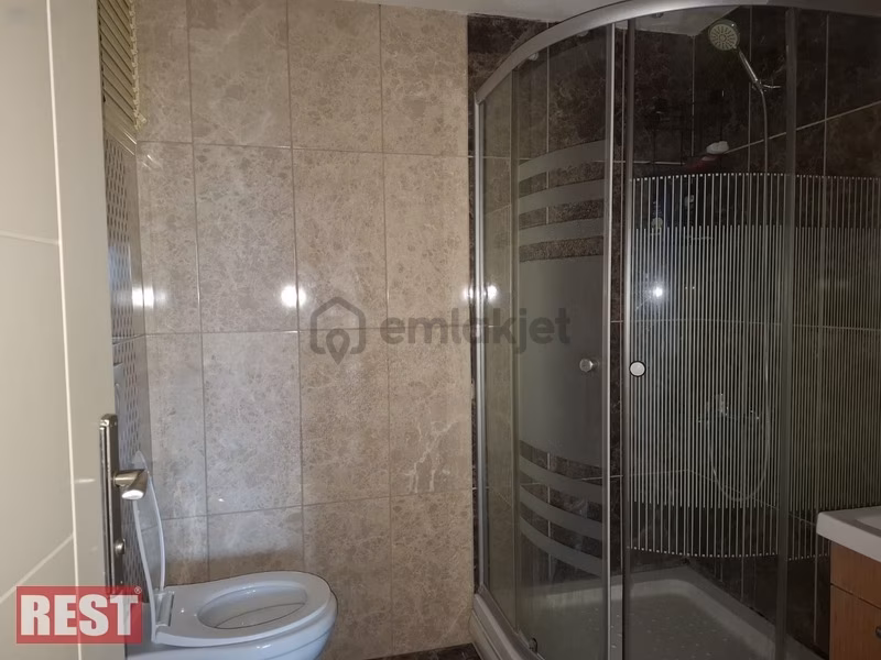 Genç Binada Manzaralı Temiz 2+1 Kiralık Daire - 15