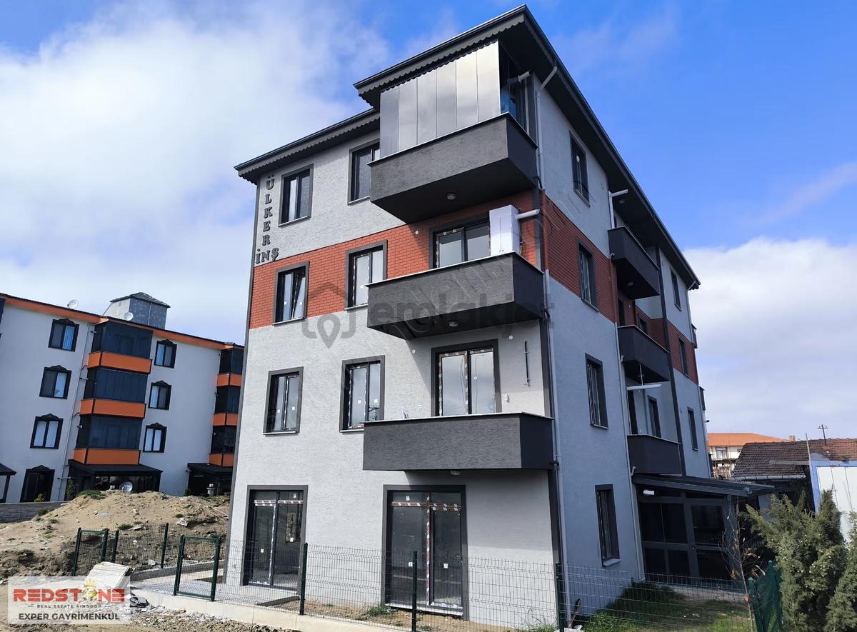 Karasu'da Denize Yakın Sıfır Ara Kat Asansörlü 1+1 Daire - 13