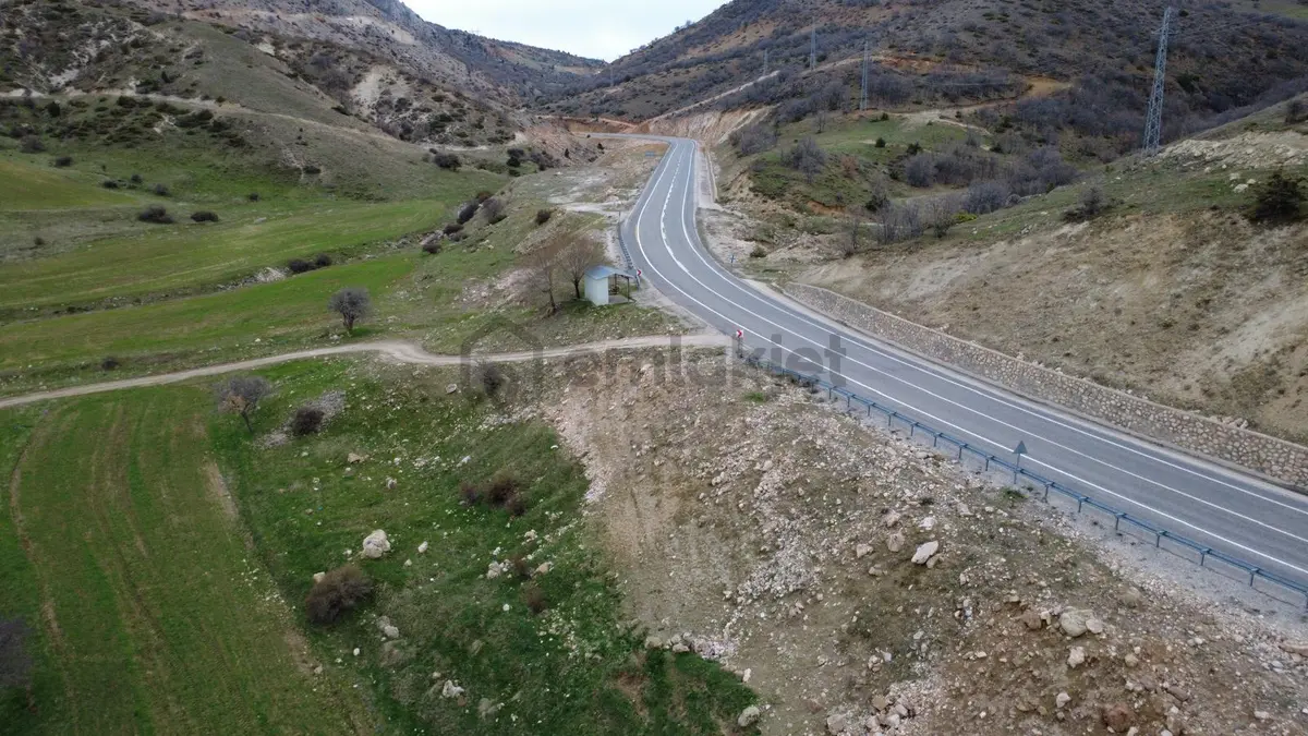 Erzincan İliç Ortatepe Köyünde Satılık Tarla - 16