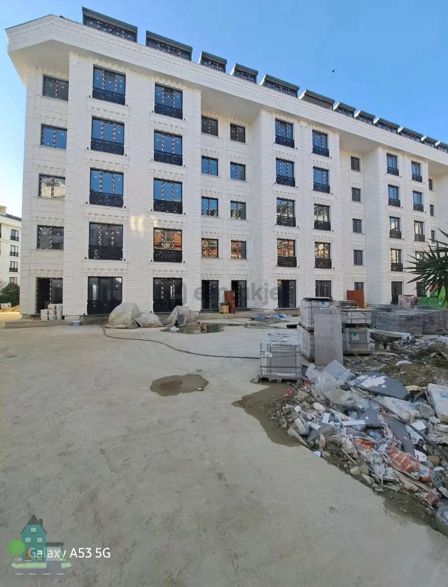 Satılık 120 Dairelik Sitede 2+1 Daireler - 7