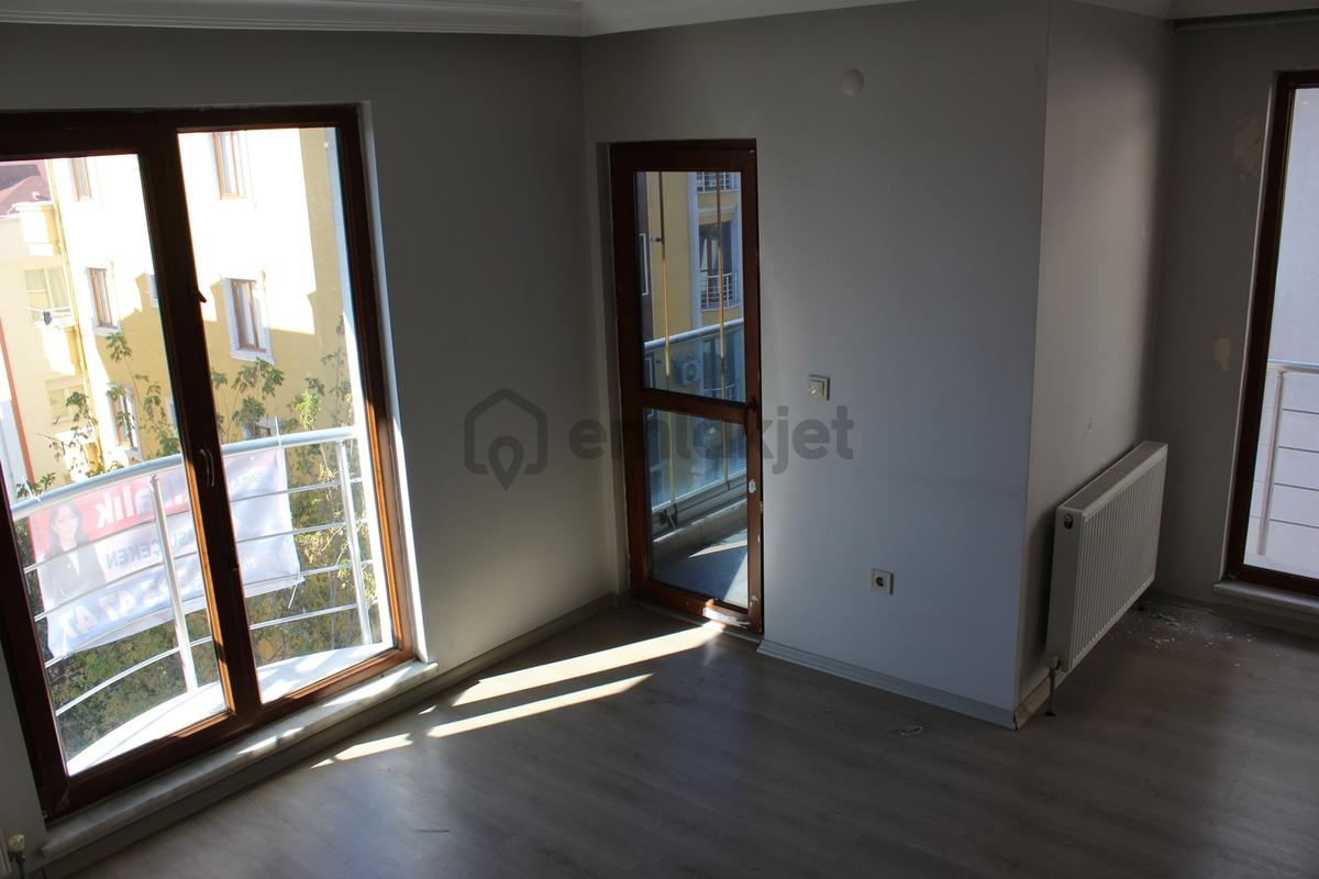 Armağanevlerde Teraslı Satılık 3+2 Dubleks - 28
