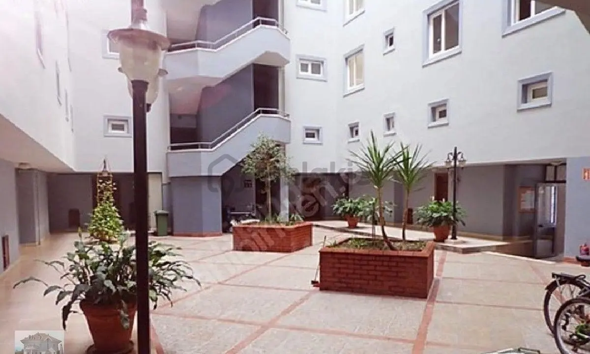 Kordonboyu Sahilde Satilik 1+1loft Daire - 12