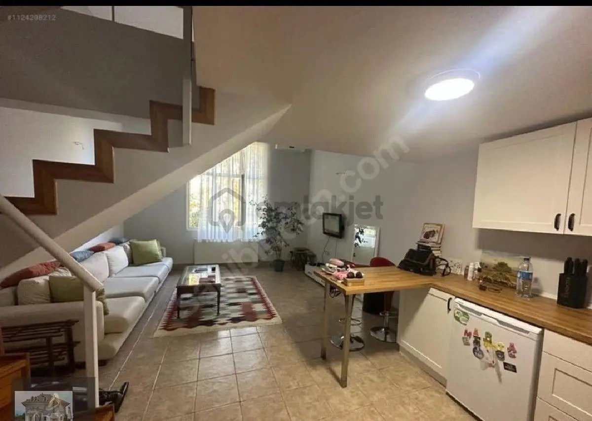 Kordonboyu Sahilde Satilik 1+1loft Daire - 6