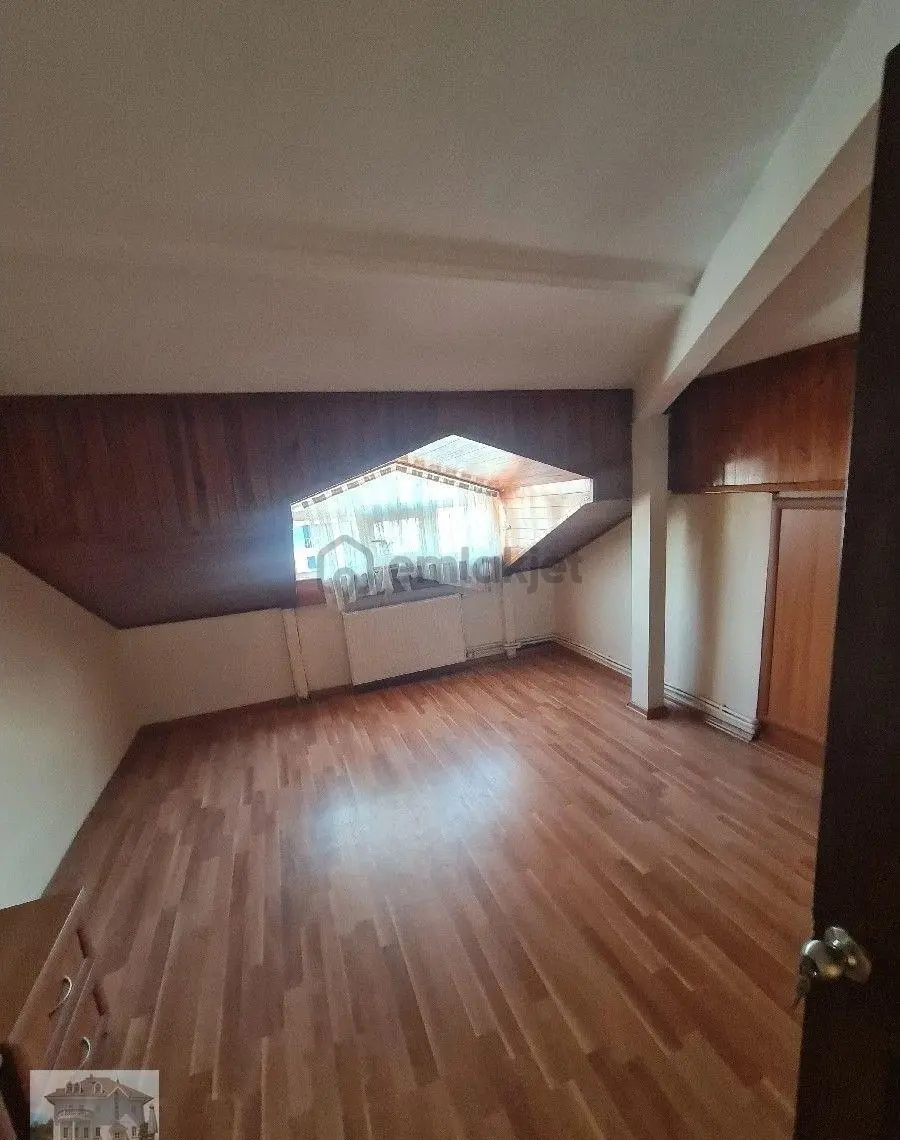 Kordonboyu Sahilde Deniz Manzaralı Satilik 2+1dubleks - 30