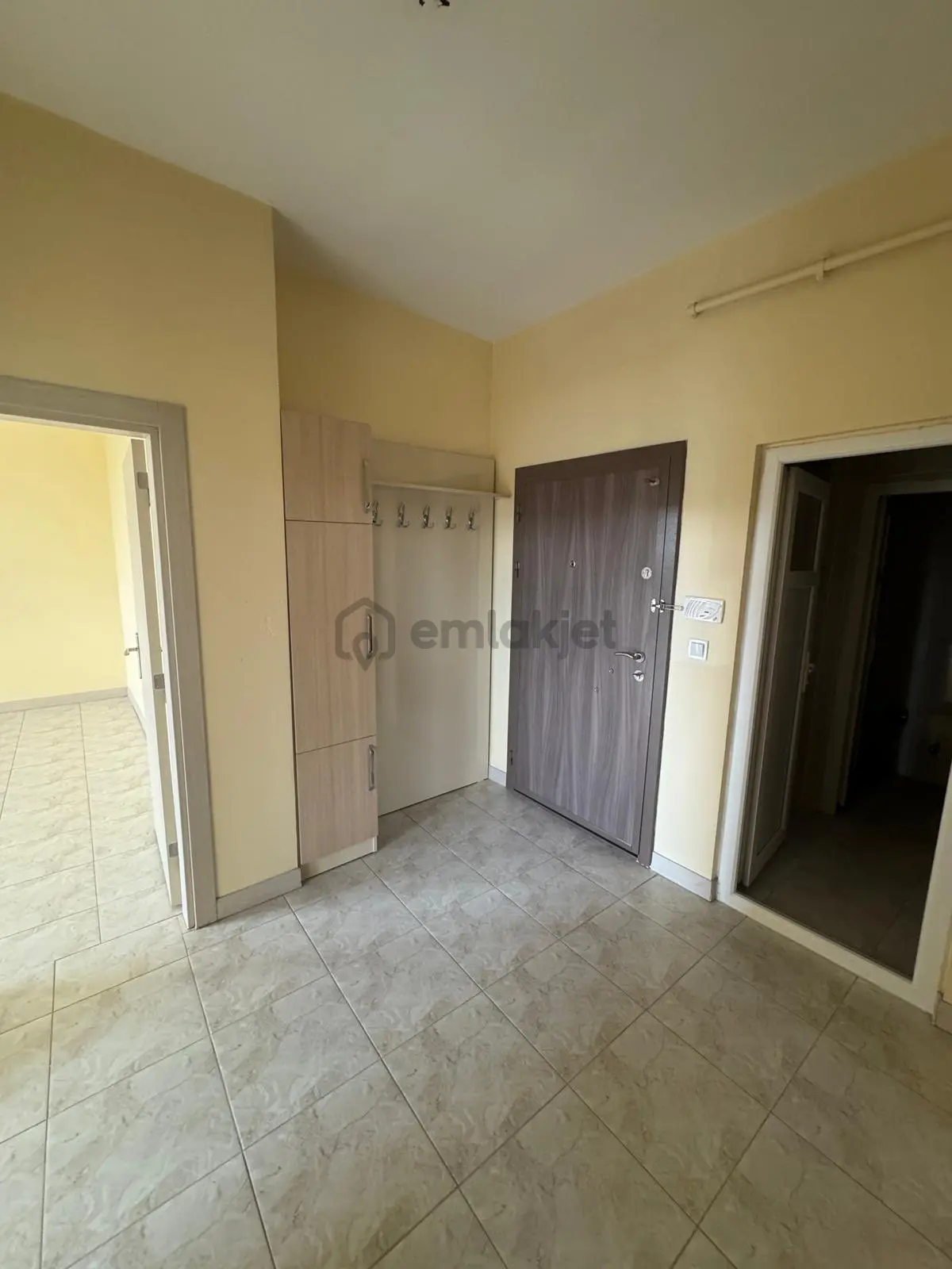 Sahibinden Harmancık Cadde Üzeri Kiralık 3+1 Daire - 3