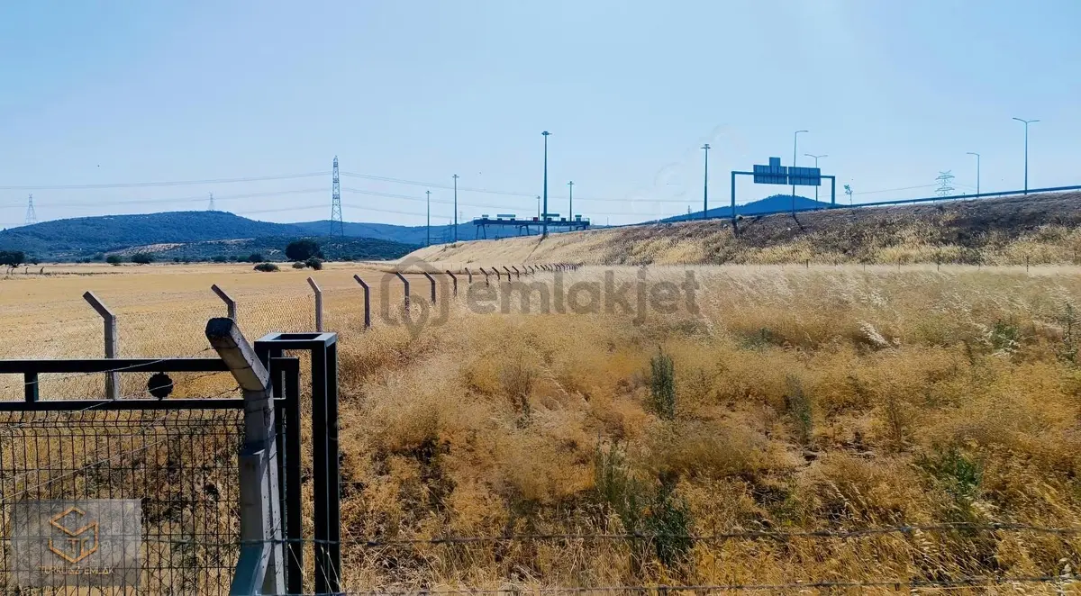 Aliağa Helvacı'da Satılık 2500 M2 Tek Tapu Tarla - 8