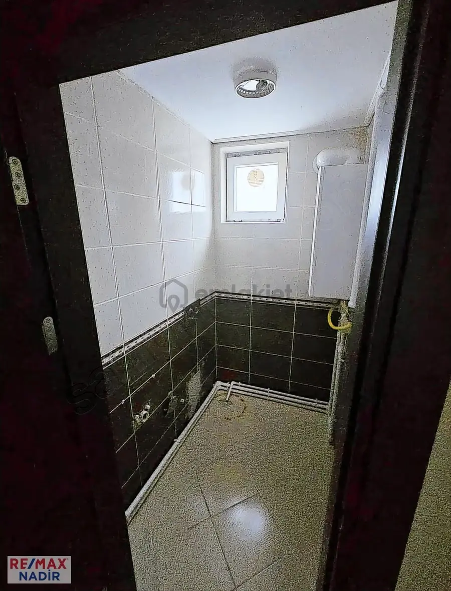 Remax Nadir'den Gaziler Mah. 3+1 Satılık Daire - 10