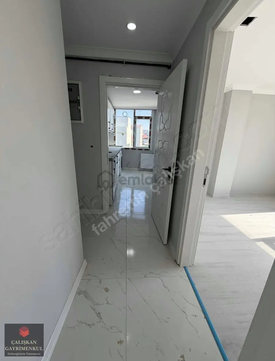 Arnavutköy De Satılık Sıfır 2+1 100 Metre Ara Kat Daire - 8