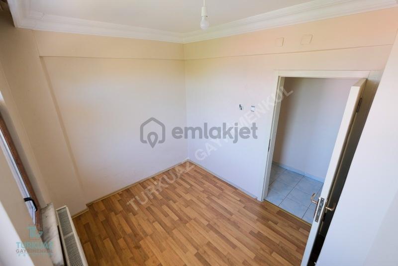 Başarkon Sitesinde Hazır Kiracılı Satılık 3+1 Daire - 23