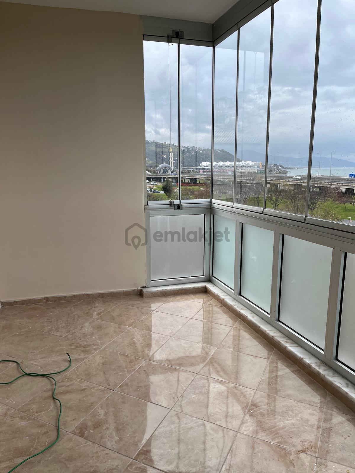 Trabzon Beşirli Cadde Üstü Kiralık Daire - 12