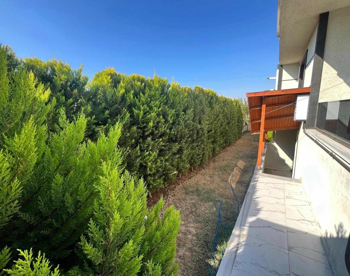 Acil Satılık Havuzlu Müstakil Villa - 26