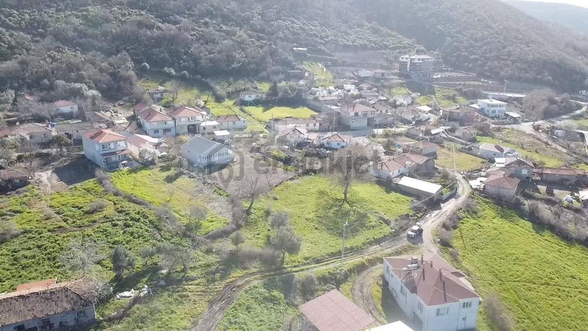Balıkesir Gönen Kınalar Köyünde 800 M2 Arsa