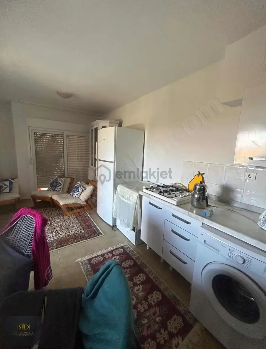 Seferihisar'da Deniz Ve Orman Manzaralı Satılık Villa - 11