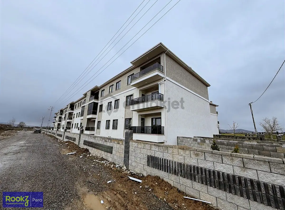 Tekeler De Oturuma Hazır Satılık 3+1 Daire - 10