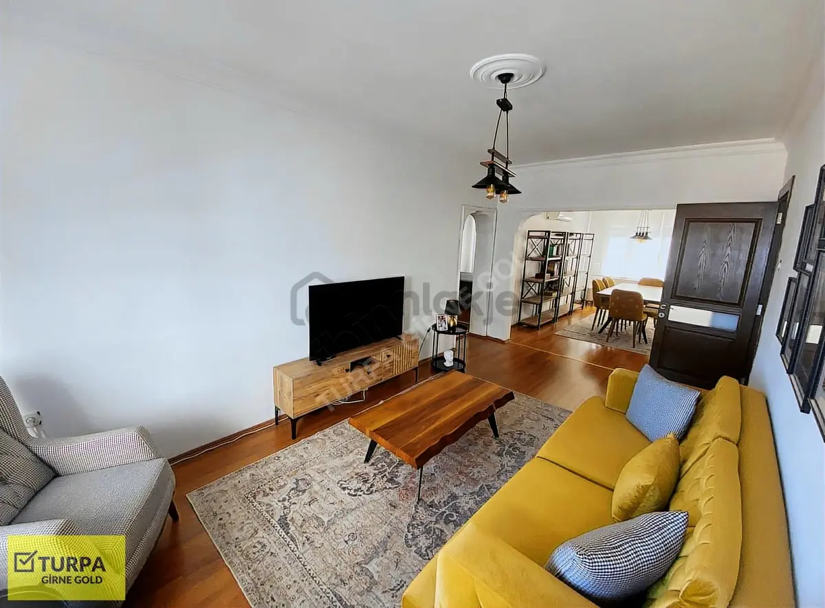 Küçükyalı Da Deniz Manzaralı Eşyalı Satılık Daire - 24