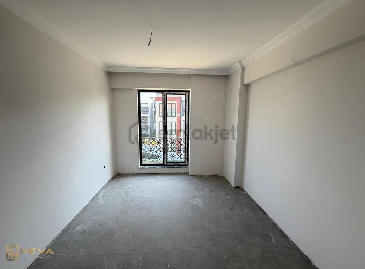 Plevne Caddesinde Sıfır 3+1 Ebeveyn Banyolu Daire - 19