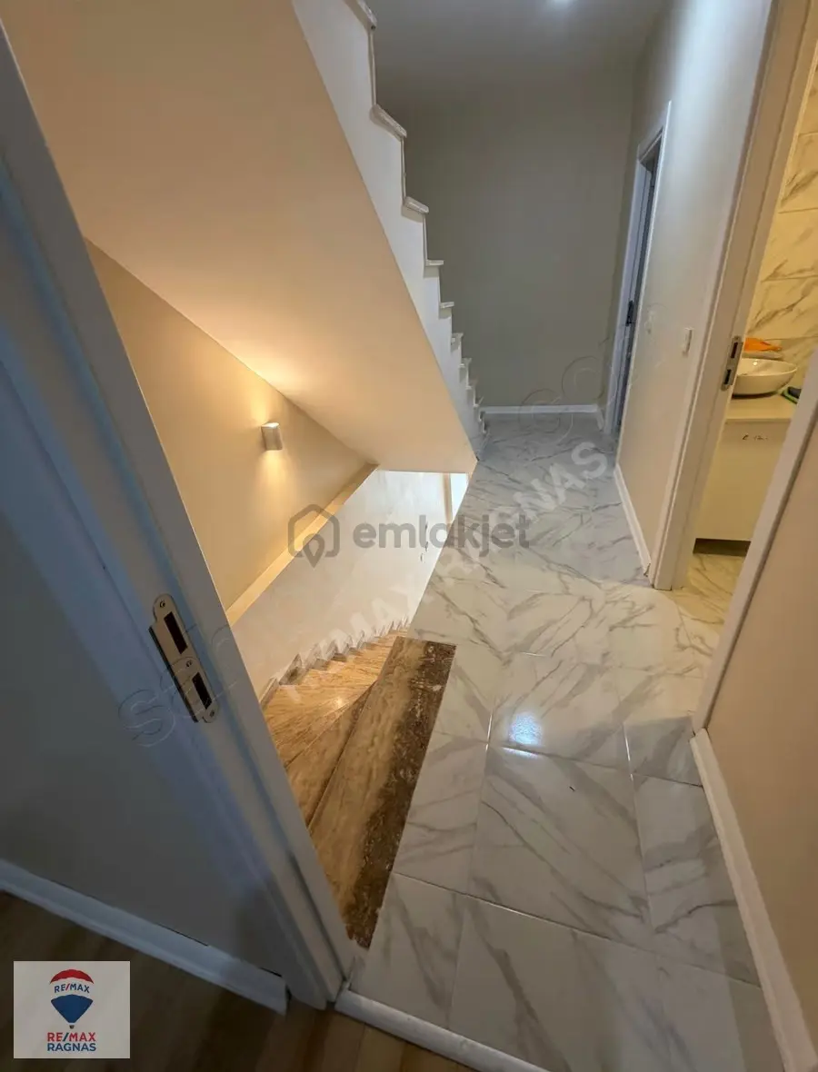 Pendik Captain Hill Residence'ta Satılık 3+1 Tripleks - 30