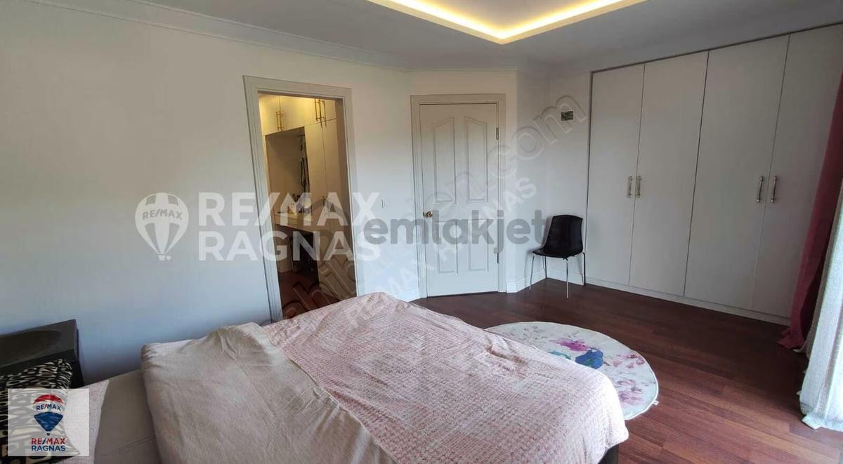 Çekmeköy Reşadiye Manolya Evlerinde 4+1 Satılık Villa Tadilatlı - 25