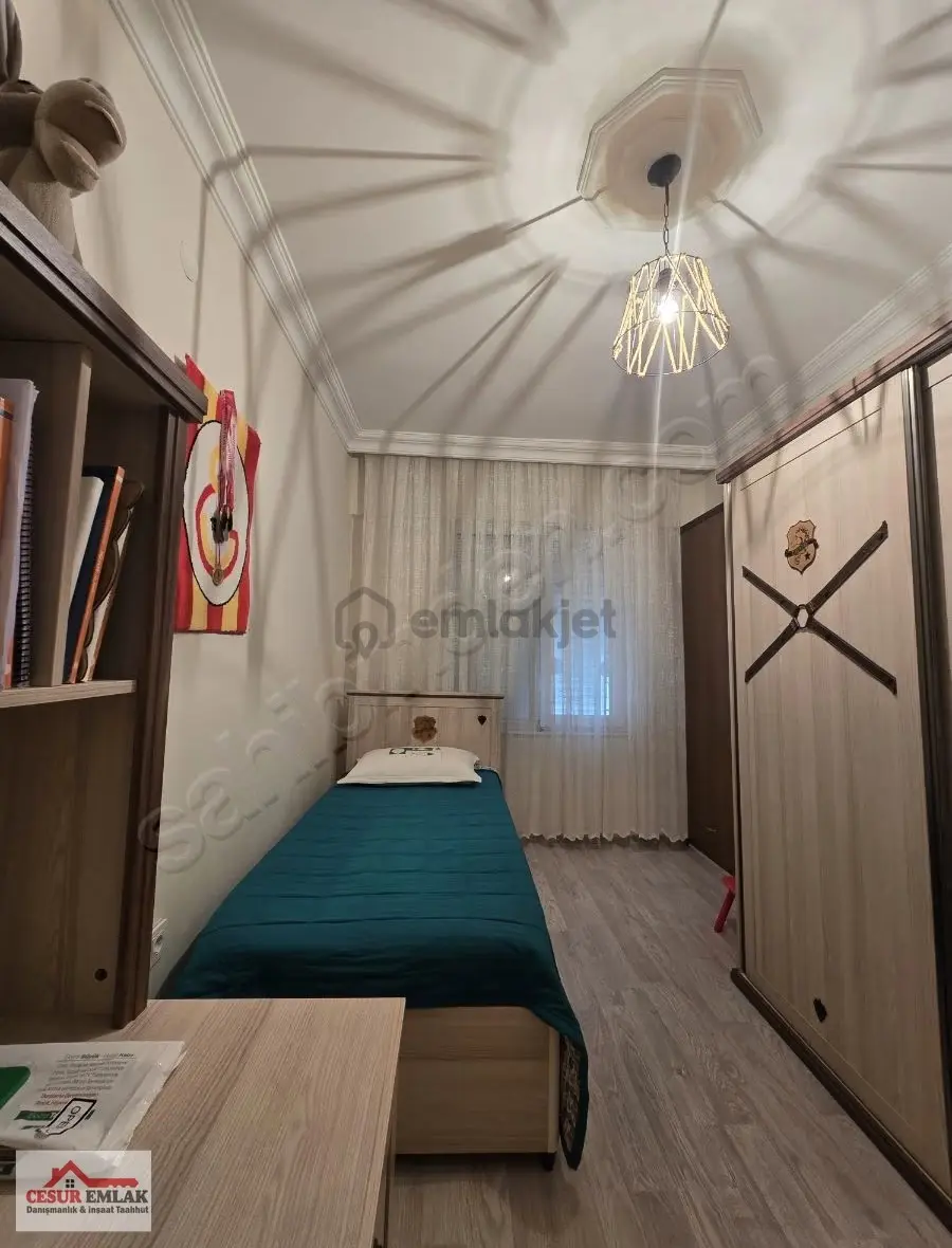 Cesurdan Satılık Site İçerisinde Daire - 6
