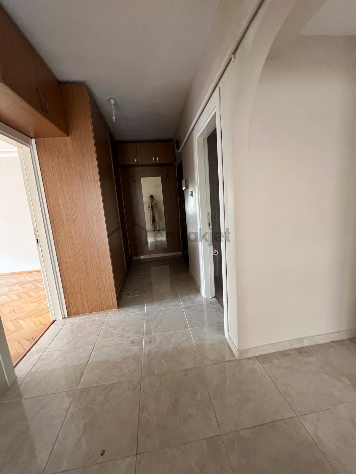 Ufuktepe Cadde Üstü Yapılı Katta 3+1 - 29